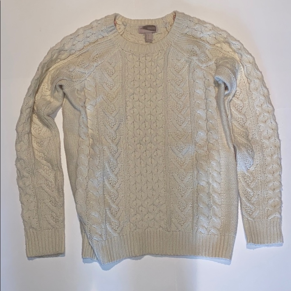 Forever 21 women’s sweater